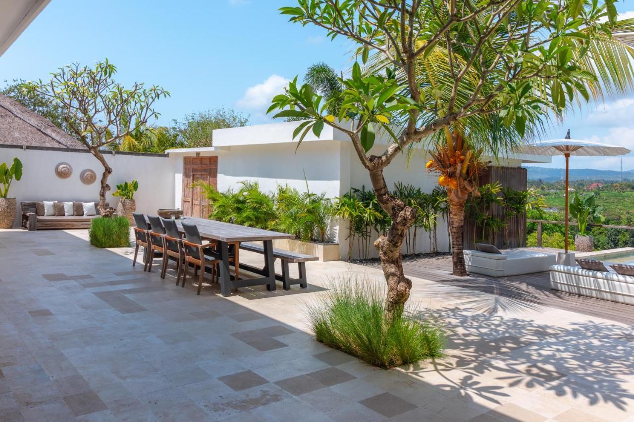 Villa Rasa Senang, With Private Cook And Pool Karangasem  Luaran gambar
