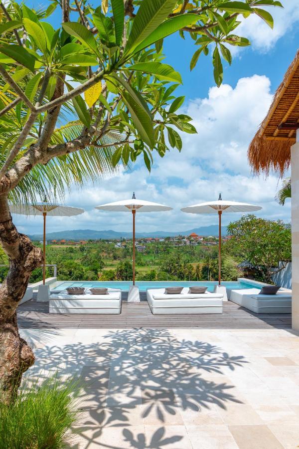 Villa Rasa Senang, With Private Cook And Pool Karangasem  Luaran gambar